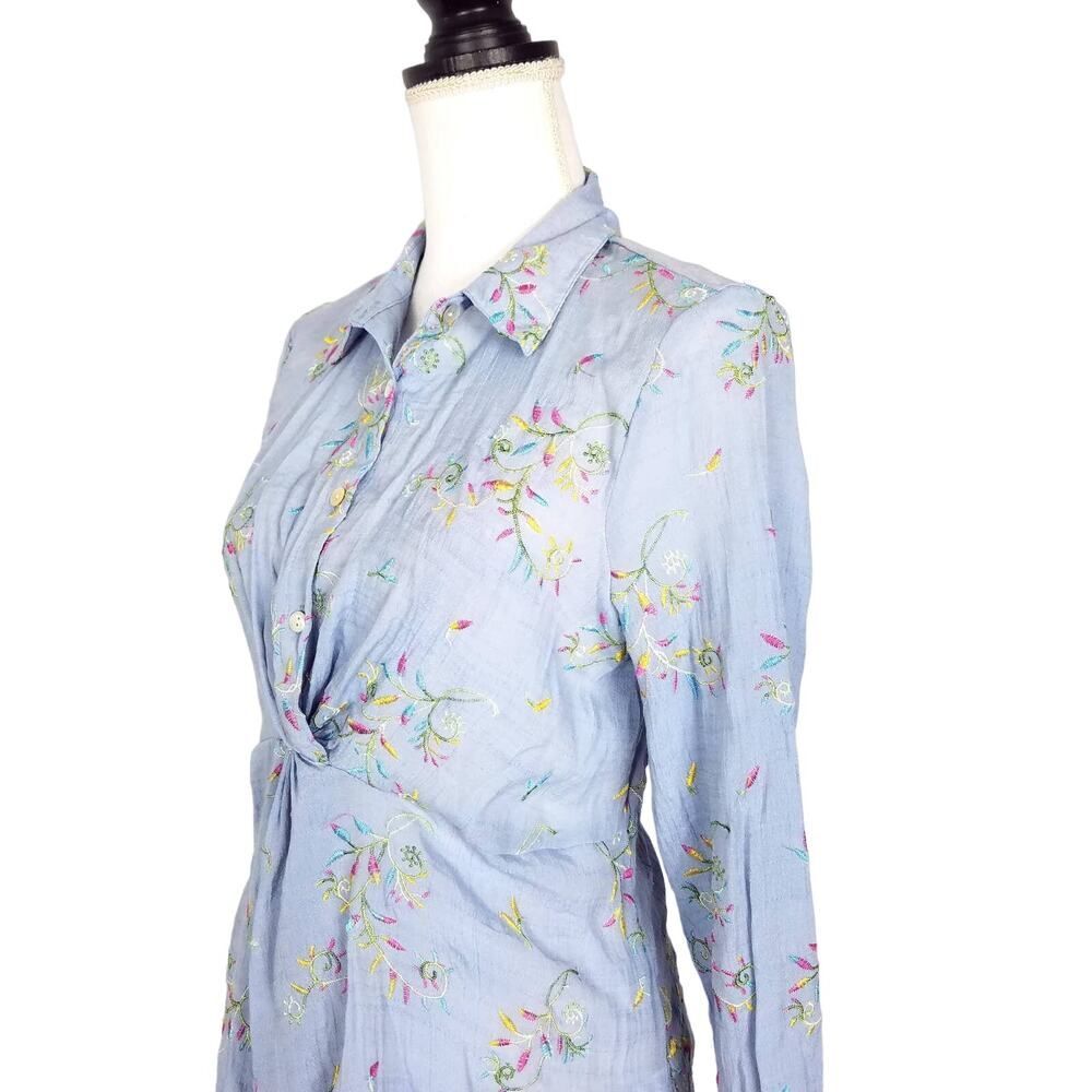Hope Springs Floral Embroidery Twist Front Button Down Shirt Blue Size Medium - Picture 2 of 6
